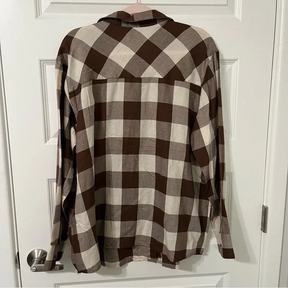 H&M Woman Divided Brown Flannel Plaid Long Sleeve Shirt Top Button Down L New - Picture 2 of 5